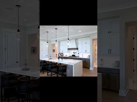 LOVE this Kitchen Design!! 🔥